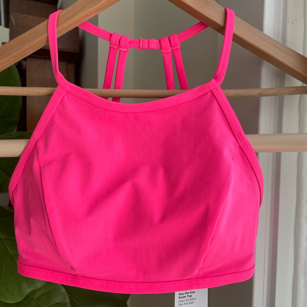 NWT Lululemon See the Sea swim top